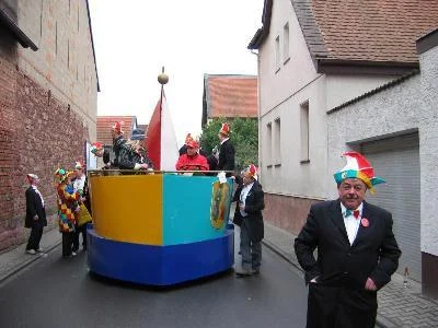 Foto des Albums: AEWG-Umzug 2004