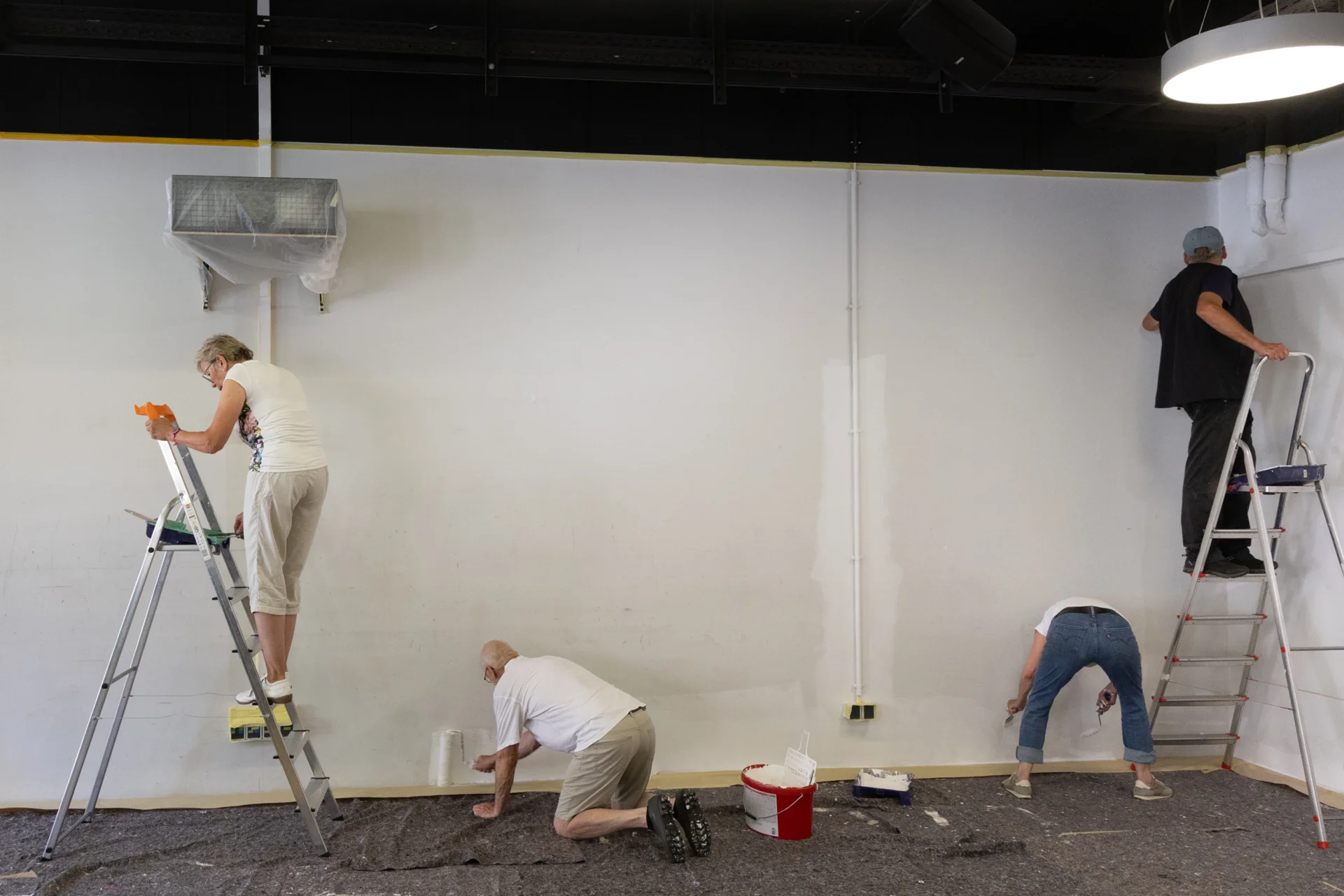 Bild: Kunstgruppe in Aktion