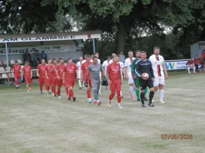 Nach langer Zeit wieder Landesfu&szlig;ball am Glammsee. FC Seenland (Landesliga West) gegen SG Gro&szlig; Stieten (Landesklasse I) 