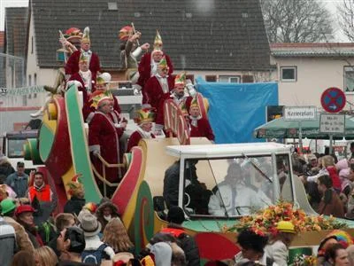 Foto des Albums: AEWG-Umzug 2006
