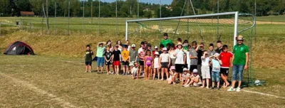 50 Kids hatten beim Zeltlager des SV Moosbach jede Menge Spa&szlig;. Foto: SV Moosbach  (Bild vergr&ouml;&szlig;ern)