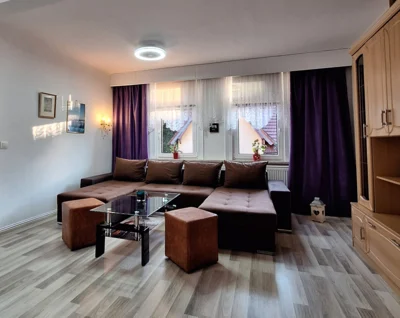 Wohnraum b  (Bild vergr&ouml;&szlig;ern)