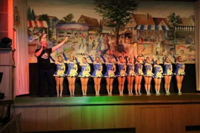 Foto des Albums: Konfetti-Party 2018/19