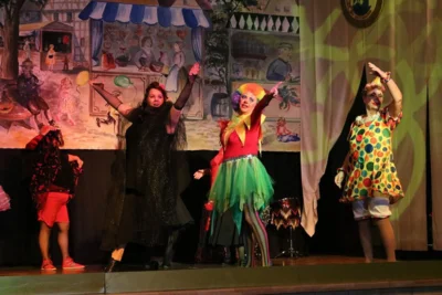 Foto des Albums: Konfetti-Party 2018/19