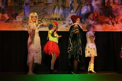 Foto des Albums: Konfetti-Party 2018/19