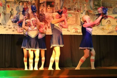 Foto des Albums: Konfetti-Party 2018/19