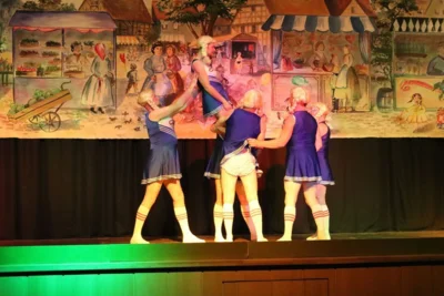 Foto des Albums: Konfetti-Party 2018/19