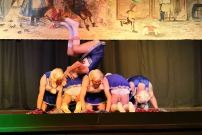 Foto des Albums: Konfetti-Party 2018/19