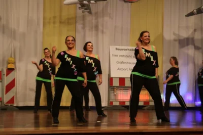 Foto des Albums: Konfetti-Party 2017/18