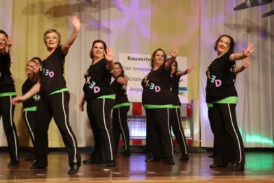 Foto des Albums: Konfetti-Party 2017/18