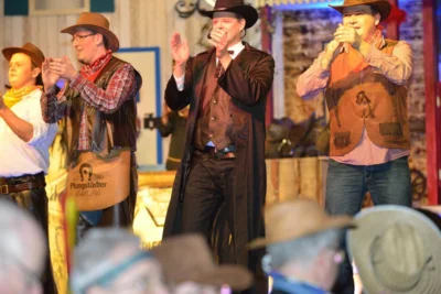Foto des Albums: 3. Sitzung 2015