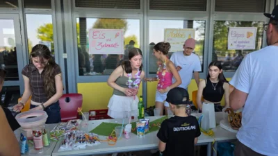 Foto des Albums: Back to School: Sommerfest am SHG begeistert Schülerinnen und Schüler