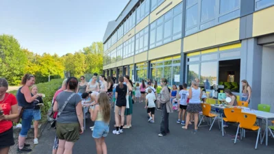 Foto des Albums: Back to School: Sommerfest am SHG begeistert Schülerinnen und Schüler