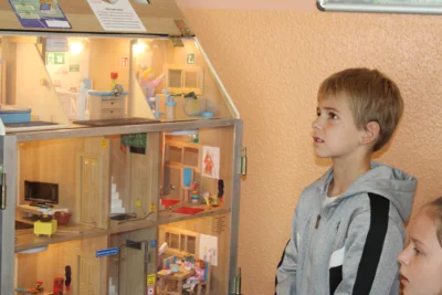 Brandschutzerziehung  (Bild vergr&ouml;&szlig;ern)
