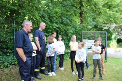 Brandschutzerziehung  (Bild vergr&ouml;&szlig;ern)
