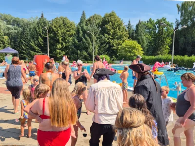Foto des Albums: Neptunfest mit Piraten sorgte für Bombenstimmung