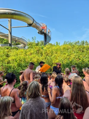 Foto des Albums: Neptunfest mit Piraten sorgte für Bombenstimmung