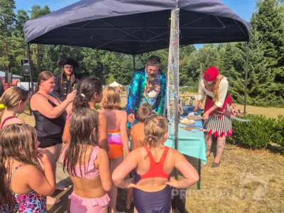 Foto des Albums: Neptunfest mit Piraten sorgte für Bombenstimmung