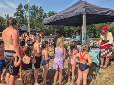 Foto des Albums: Neptunfest mit Piraten sorgte für Bombenstimmung