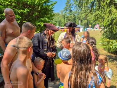 Foto des Albums: Neptunfest mit Piraten sorgte für Bombenstimmung
