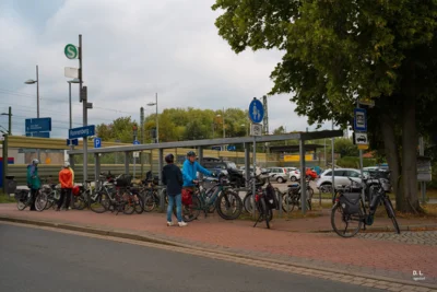 Bhf Ronnenberg - gleich komplett  (Bild vergr&ouml;&szlig;ern)