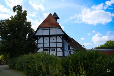 Kapelle Hemmingen - Devese  (Bild vergr&ouml;&szlig;ern)