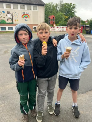 Foto des Albums: Juhu! Eis-Pause!