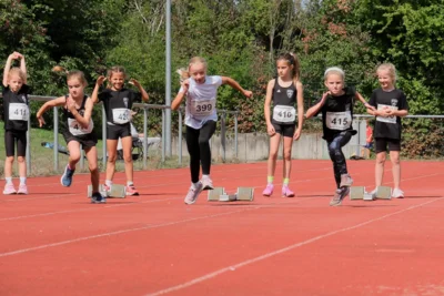 Foto des Albums: Leichtathletik: Schülersportfest auf dem Sportgelände des TSV Kirchdorf ... (22.​08.​2026)