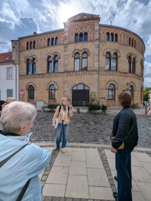 Das j&uuml;dische Gemeindehaus  (Bild vergr&ouml;&szlig;ern)