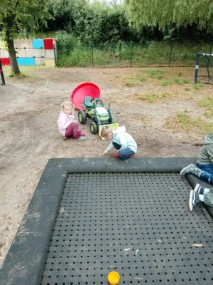 Foto des Albums: Spielplatzeindrücke aus dem Sommer