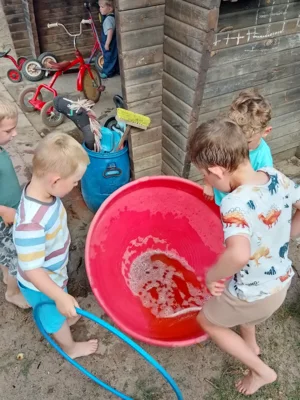 Foto des Albums: Spielplatzeindrücke aus dem Sommer