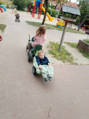 Foto des Albums: Spielplatzeindrücke aus dem Sommer