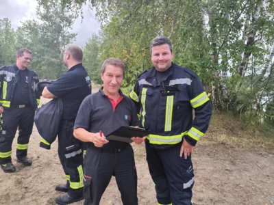 Foto des Albums: Freiwillige Feuerwehr Falkensee übt den Ernstfall am See