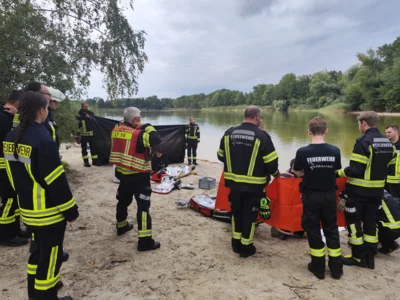 Foto des Albums: Freiwillige Feuerwehr Falkensee übt den Ernstfall am See