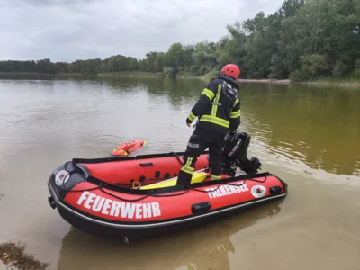 Foto des Albums: Freiwillige Feuerwehr Falkensee übt den Ernstfall am See
