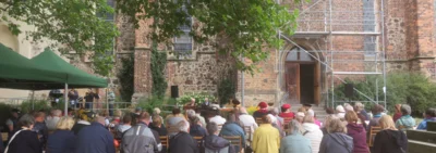 Foto des Albums: Ökumenischer Festgottesdienst zum Margarethenfest auf dem Kirchplatz