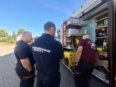 Foto des Albums: Fahrzeugvorführung LF in Wittenberge