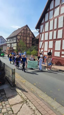 Foto des Albums: Kirmesfestzug 2026 in Heinebach