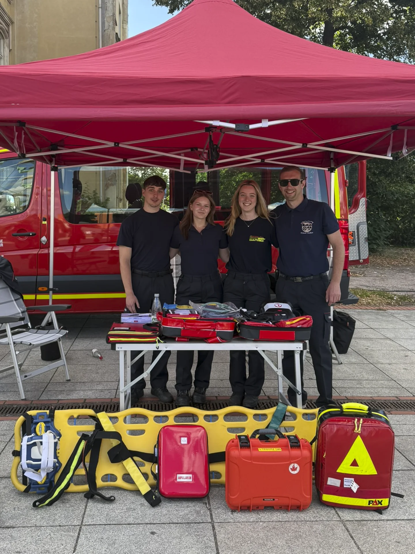 Bild: Kameradinnen und Kameraden der Freiwilligen Feuerwehren standen das ganze Wochenende als Ersthelfer bereit.
