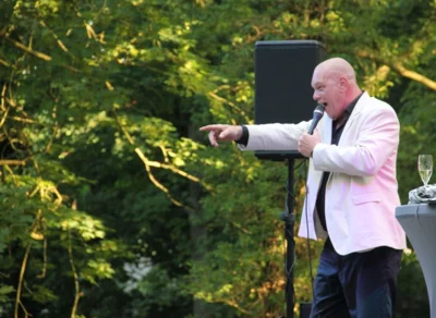 Foto des Albums: Show am Turm