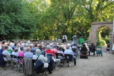Foto des Albums: Show am Turm