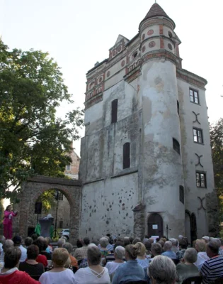 Foto des Albums: Show am Turm