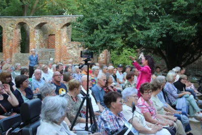 Foto des Albums: Show am Turm
