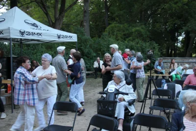 Foto des Albums: Show am Turm