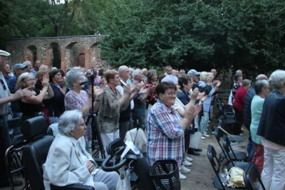 Foto des Albums: Show am Turm