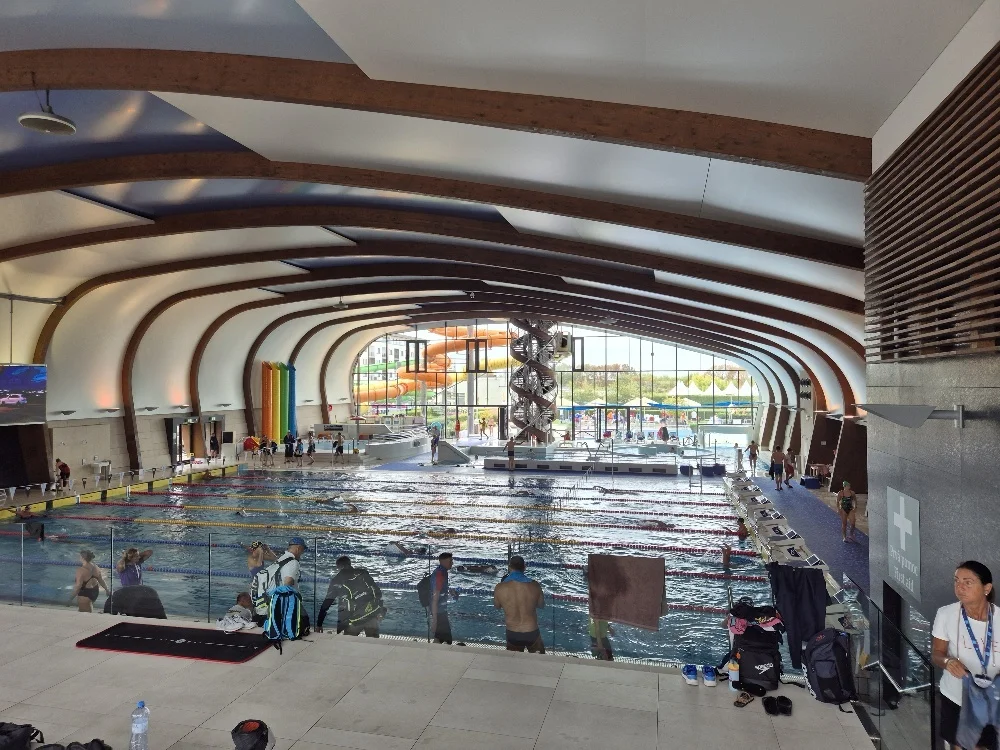 Bild: 5 Ein- und Ausschwimmhalle