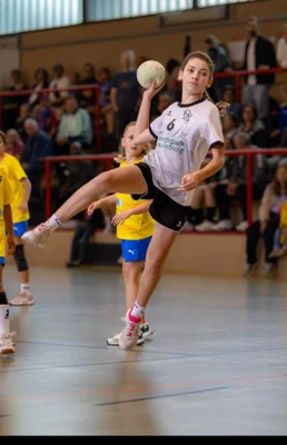 aecead89-77d7-4f20-a2e3-5860e2979fd1 