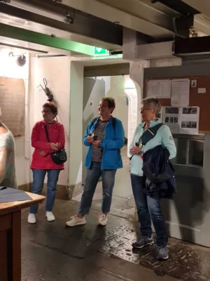 Weinkeller 4  (Bild vergr&ouml;&szlig;ern)