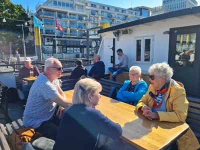 Auf dem Schiff  (Bild vergr&ouml;&szlig;ern)