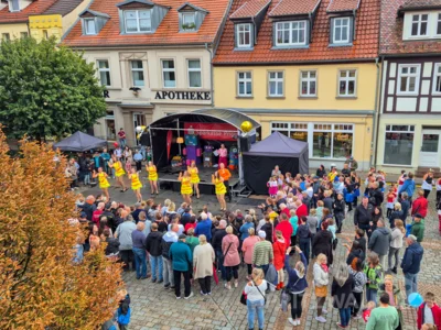 Foto des Albums: Pritzwalker und ihre Gäste feierten die Pritzwalker Herbstlichter - Teil 1